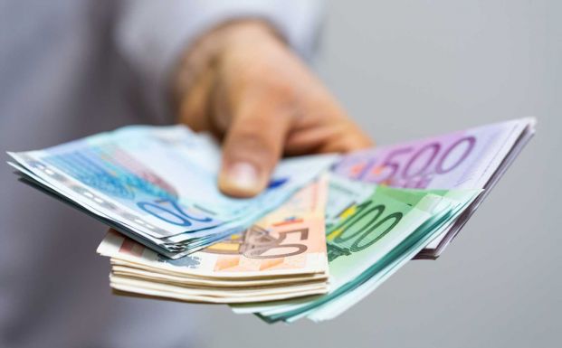 Ennyien keresnek Romániában havi 20 ezer eurónál többet