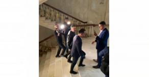 FRISSÍTVE – Székely himnusz-ügy: George Simion nekiesett Csoma Botondnak a parlamentben (VIDEÓ)