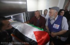 Lelőtték Ciszjordániában az al-Dzsazíra hírtelevízió egyik ismert tudósítóját