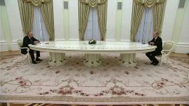 Putyin és Scholz az orosz-ukrán tárgyalásokról és humanitárius ügyekről folytatott eszmecserét