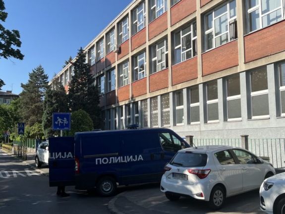 Bombariadókkal akarnak nyomást gyakorolni Belgrádra, hogy szankcionálja Moszkvát?