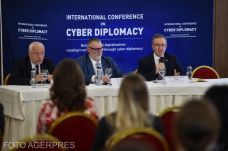 Az együttműködés fontosságát hangsúlyozták egy bukaresti kiberbiztonsági konferencián