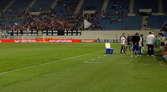 Feljelentést tesz az EMNP a craiovai drukkerek magyarellenes megnyilvánulása miatt