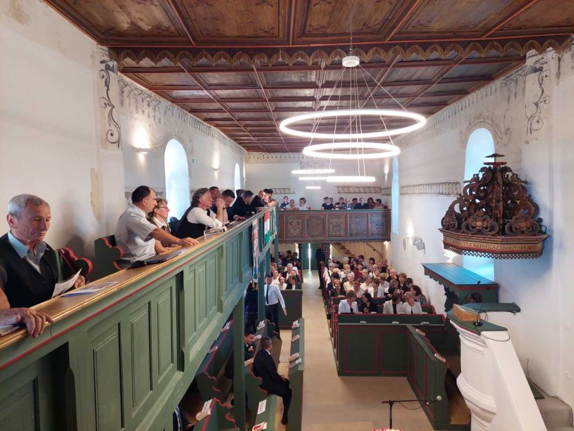 Megújúlt Magyarlapád református temploma - összefoglaló az újraszentelésről