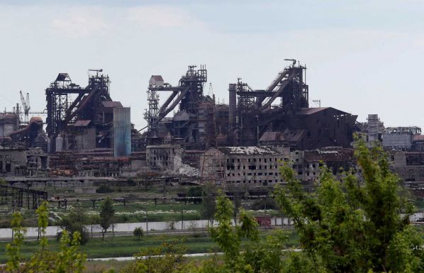 Több száz ukrán katona harcol még az Azovsztalért Mariupolban