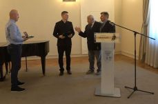 Átvette a Vasvári Pál-díjat Beke István és Szőcs Zoltán