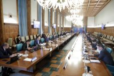 Az USR bírálja a kormány lakosságot támogató újabb intézkedéscsomagját