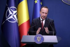 Bukarest kivonul a Nemzetközi Beruházási Bankból és a Nemzetközi Gazdasági Együttműködési Bankból