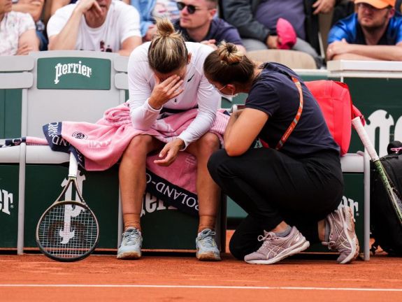 Roland Garros: meccs közben lett pánikrohama Simona Halepnek