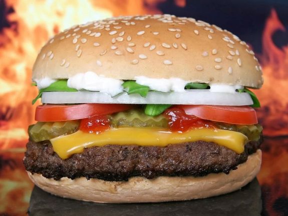 A romániaiak több mint 6 millió hamburgert vásároltak az elmúlt évben