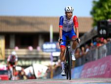 Giro d'Italia: Valter Attila negyedik a hegyi befutón