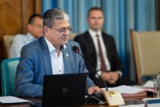 Június elsején kezdik kiosztani az élelmiszerre és meleg ételre fordítható utalványokat