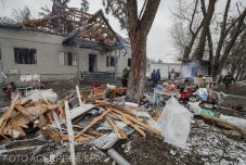 Ilyen a háború Ukrajnában: romba dőlt életek és épületek (KÉPEK)