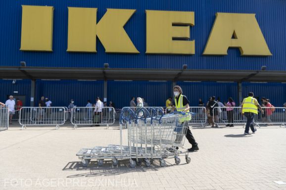 Ideiglenesen bezárja oroszországi áruházait az IKEA