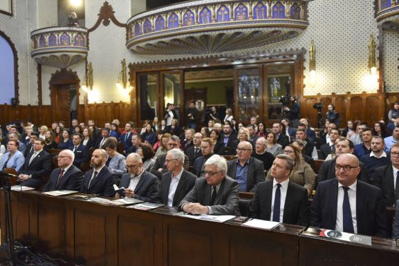 A kedvezménytörvény húsz évvel ezelőtti hatályba lépése alkalmából szerveztek konferenciát Szabadkán