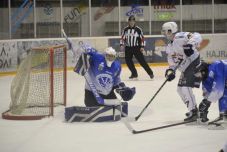 Erste Liga: előnyben a Csíkszeredai Sportklub és a Gyergyói Hoki Klub