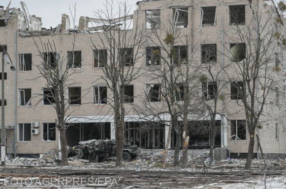 Mariupolban a humanitárius helyzet „katasztrofálissá” vált - Szülészetet bombáztak le az oroszok (Percről percre)