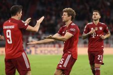 BL: a Bayern könnyedén, a Liverpool nehezebben jutott be a negyeddöntőbe