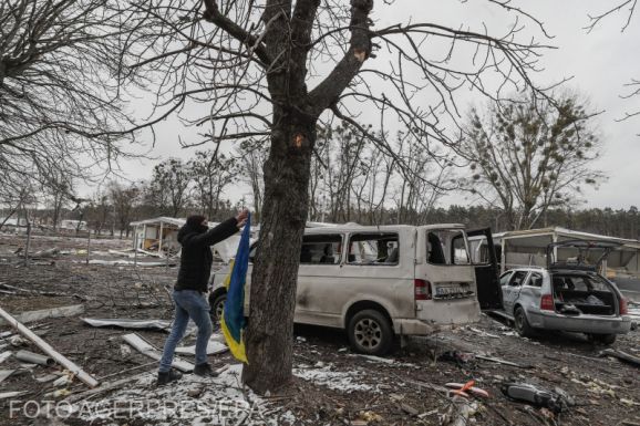 Az orosz hadsereg a polgári lakosság elleni erőszakkal vádolja az ukrán „nacionalistákat”