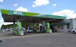 Műszaki hiba miatt dupla áron adta az üzemanyagot egy ideig a Mol Csehországban