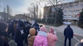 Több ezres tömeg követeli az elrabolt melitopoli polgármester szabadon bocsátását