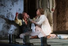 Több erdélyi előadást és alkotót díjra jelölt a Román Színházi Szövetség