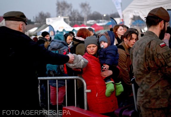Két millióhoz közelít Lengyelországban az ukrán menekültek száma