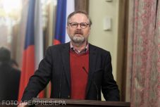 Petr Fiala szerint Ukrajnának most leginkább fegyverekre van szüksége