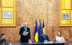 Letette hivatali esküjét Petres Sándor, Hargita megye új prefektusa