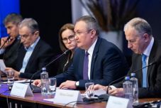 Elutasította a válsághelyzetről és az általános mozgósításról szóló tervezetet a kormányfő