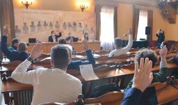 Megvonja a bizalmat Gálfi Árpádtól a Szabad Emberek Pártja?