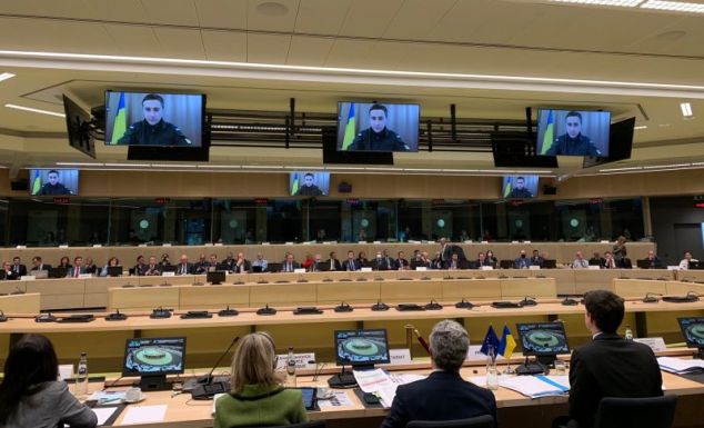 Bombariadó miatt megszakadt az ukrán mezőgazdasági miniszterrel folytatott virtuális uniós találkozó