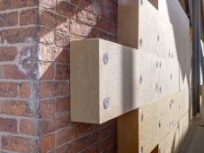 Négyezernél több épületet újít fel a fejlesztési minisztérium, április 1-től lehet pályázni