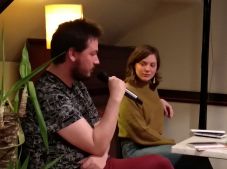 Aki a szegénység nyelvét keresi – Juhász Tibor verseskötetét mutatták be Kolozsváron