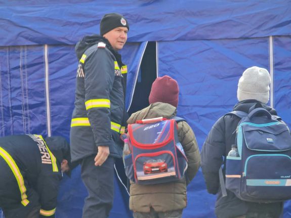 Közel 9000 ukrajnai menekült érkezett Romániába szombaton