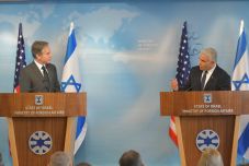 Izrael és az Egyesült Államok együtt próbálja megakadályozni Irán atomfegyverkezését