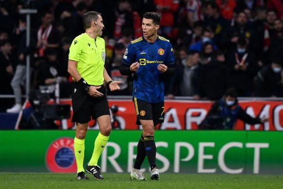 Infarktust kapott és megműtötték Ovidiu Hategan FIFA-játékvezetőt