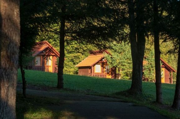 Megvásárolja a megyei tanács a zabolai tábor telkét a református egyháztól