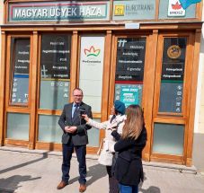 Zökkenőmentesen zajlik a levélszavazatok leadása Csíkszeredában