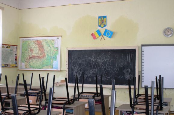 Közel 1400 iskolát támogatnak a lemorzsolódás csökkentése érdekében