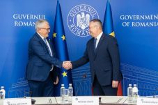 A foglalkoztatásért és szociális ügyekért felelős uniós biztossal találkozott a miniszterelnök