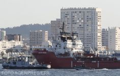 Diplomáciai feszültséget okozott a migránsokat szállító és a francia partoknál kikötött hajó ügye 