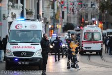 Sok áldozattal járó robbanás volt egy forgalmas isztambuli sétálóutcán