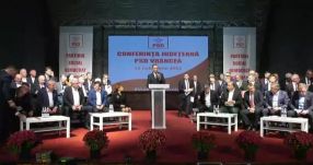 Összeverekedett egy éjszakai klubban két PSD-s politikus