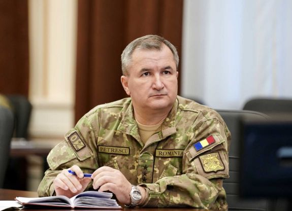 A román hadsereg szolidáris a lengyellel - szerdán összeülnek a NATO-nagykövetek a lengyelországi helyzet miatt
