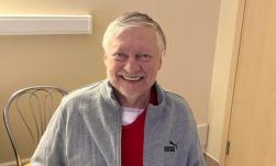 Hazaengedték a kórházból a korábbi sakkvilágbajnok Anatolij Karpovot