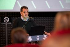 Szobor-vita Sepsiszentgyörgyön: feltételhez köti a román szervezetek követelését Antal Árpád