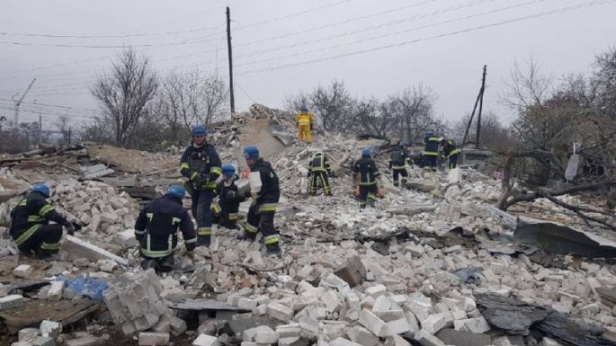 Több holttestet találtak az orosz rakétatámadás után egy Zaporizzsja megyei városban