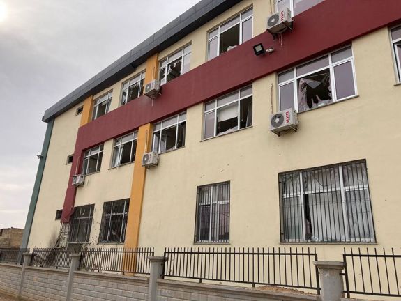 Aknagránátok hullottak Szíria felől a törökországi Karkamis településre