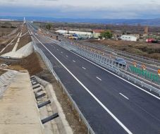 Hét év késéssel befejeződtek a munkálatok a dél-erdélyi A10-es autópályán